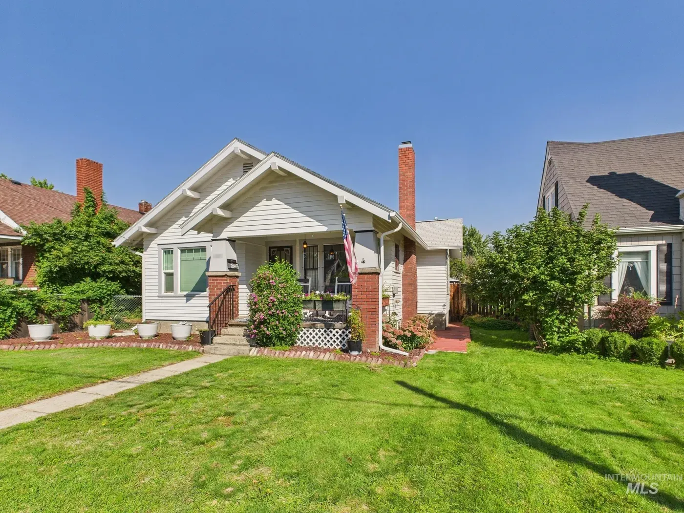 1217 12th Ave, photo 2