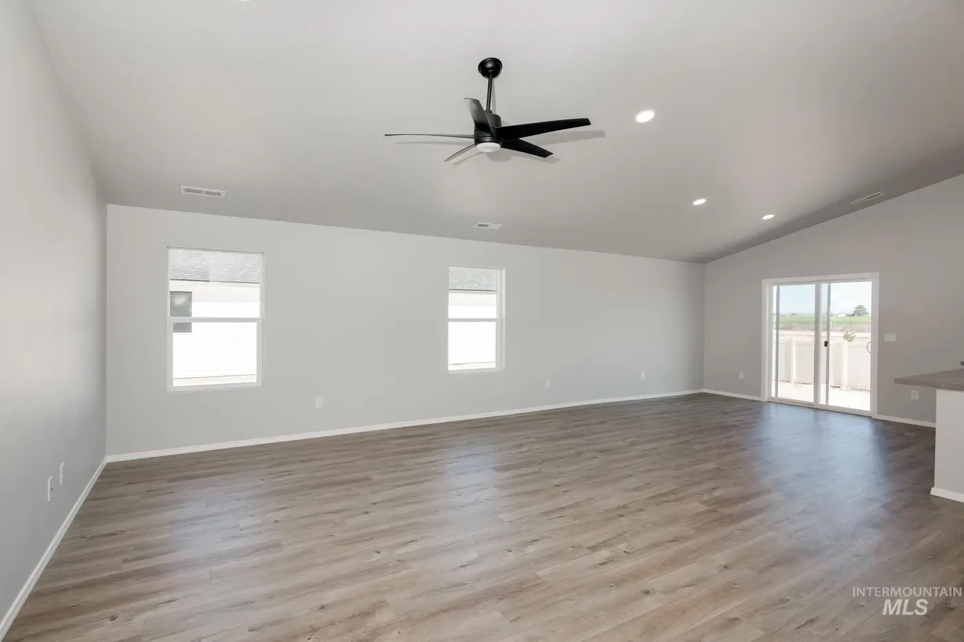 7464 E Marble Springs Dr, photo 2
