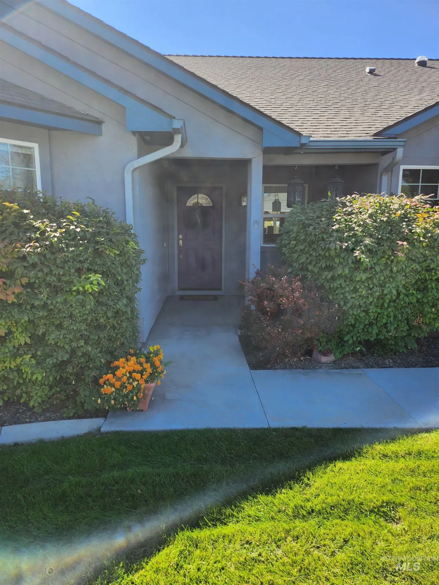 3707 S Edgeview, photo 2