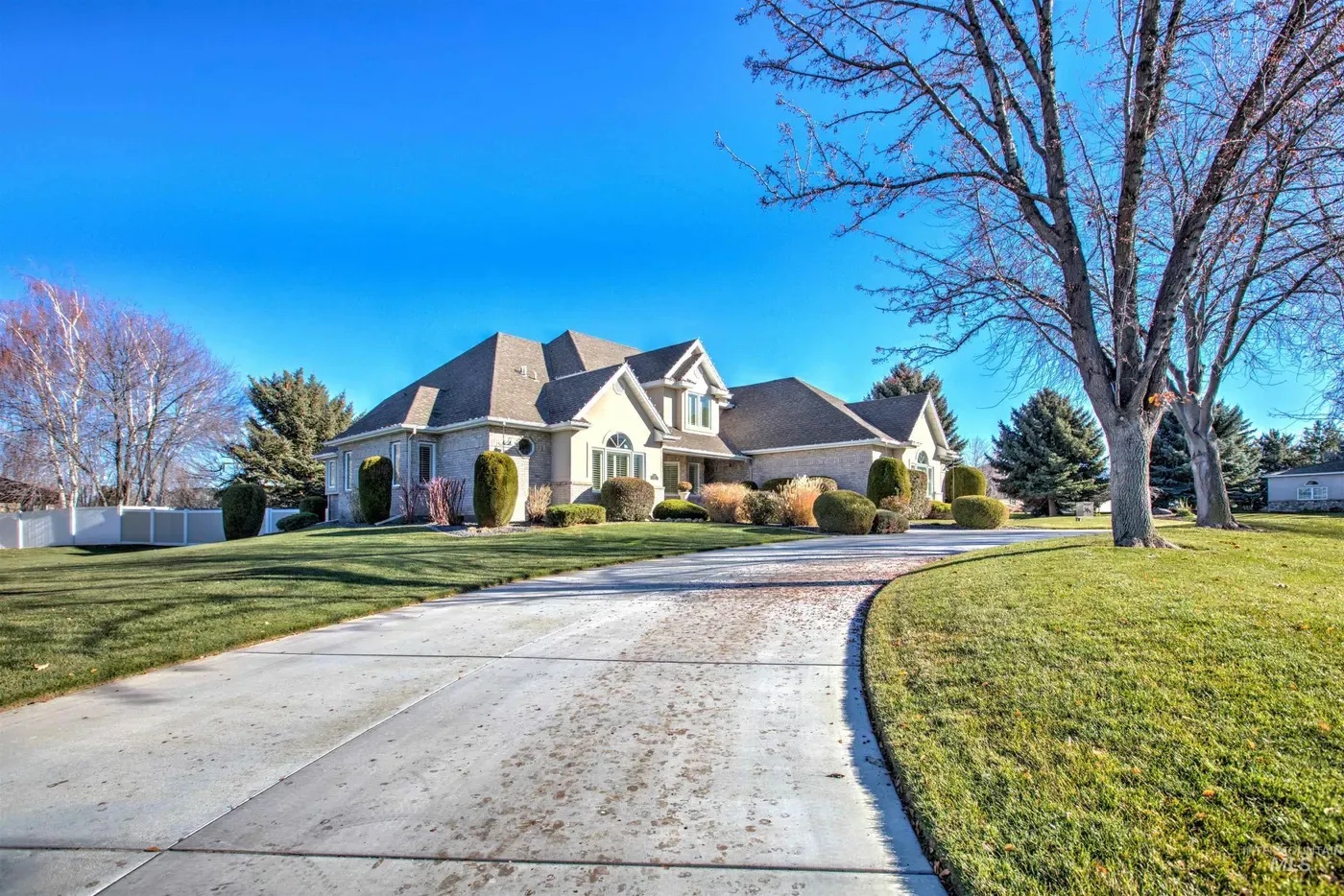 1016 Wildwood Way, photo 3