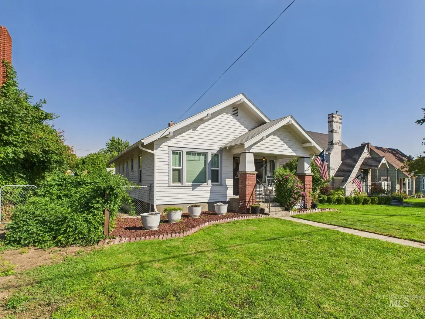 1217 12th Ave, photo 3
