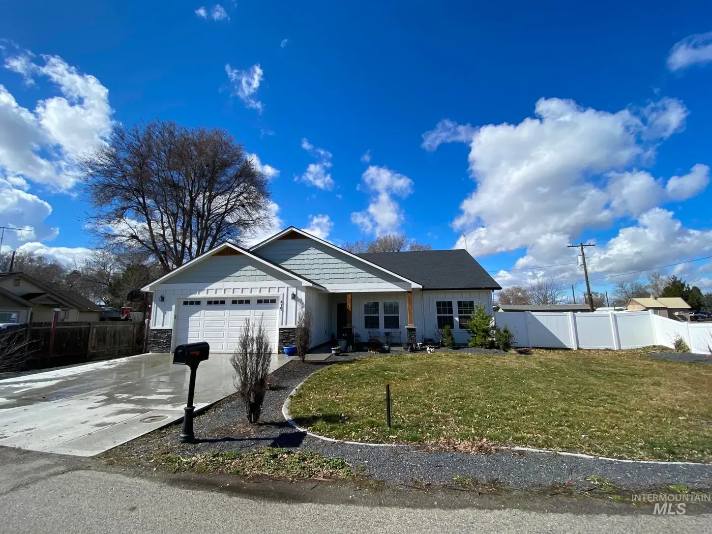 415 S Kansas, photo 4