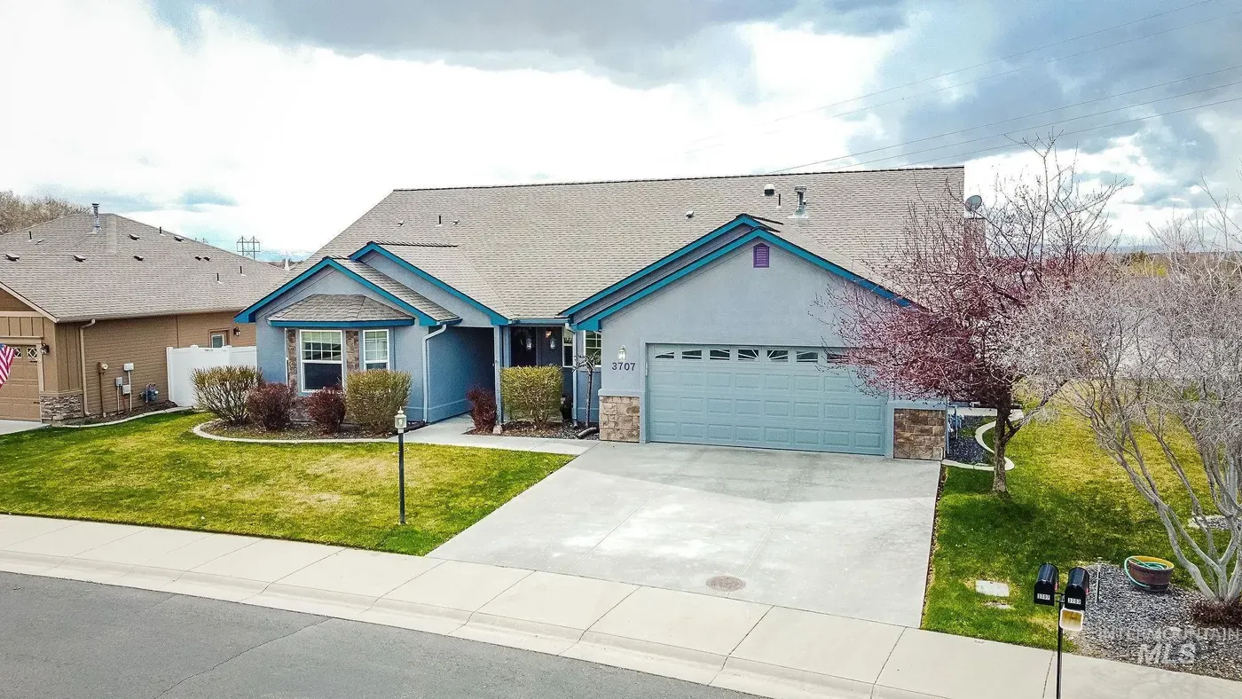 3707 S Edgeview, photo 4