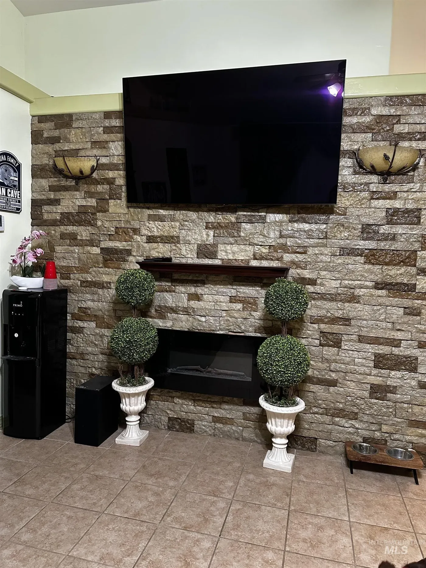 1118 Cortes Loop, photo 4