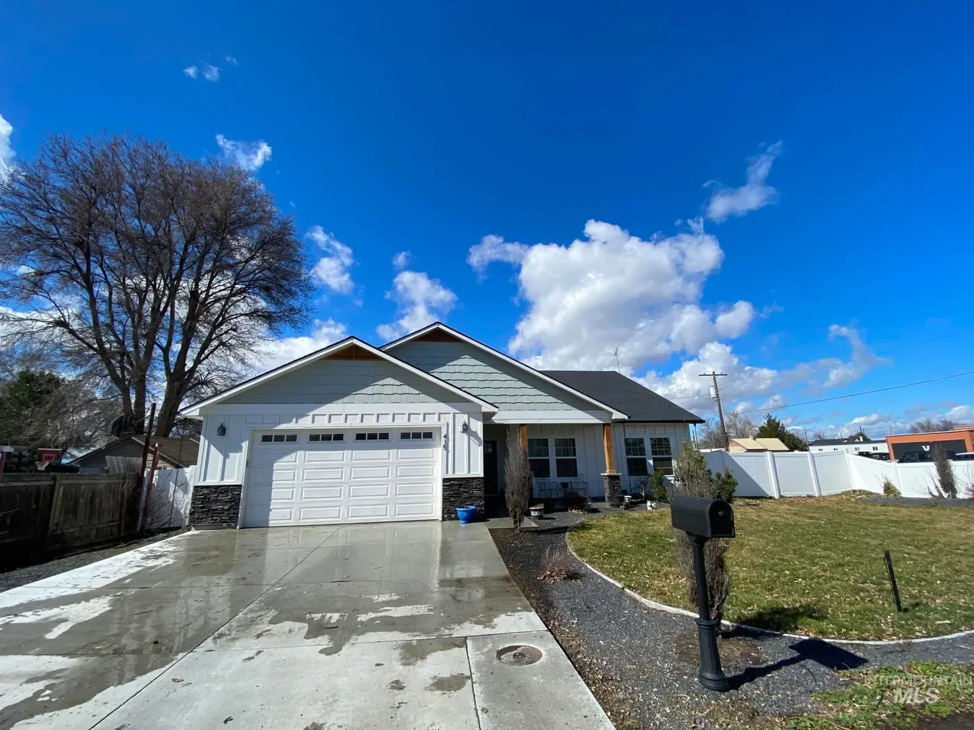 415 S Kansas, photo 5