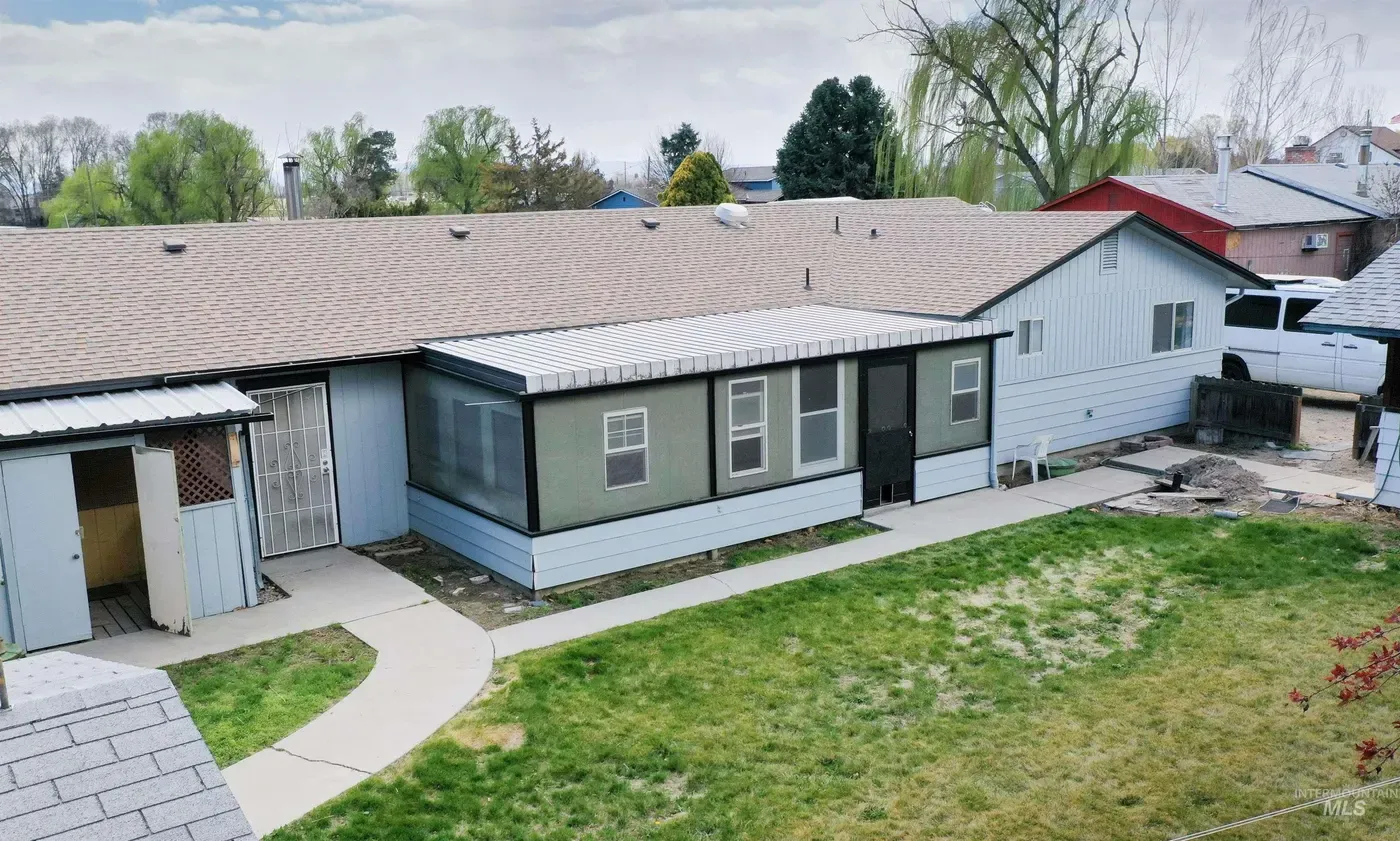 11404 Hall Dr., photo 5