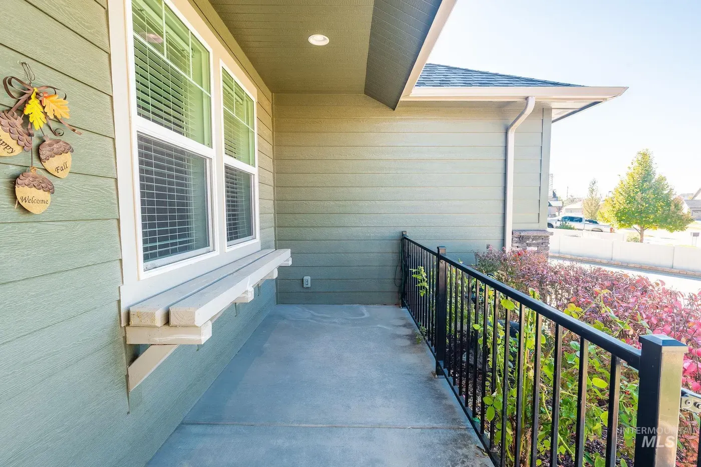1302 W Raelin Dr, photo 5